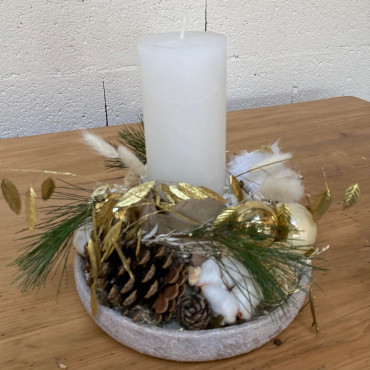 Arrangement avec bougie pour l'Avent ou pour Noël, Des Lys & Délices, Artisan fleuriste, Sion
