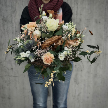 Bouquet Noël Blanc, la reine des neiges, Des Lys & Délices, Sion, Artisan Fleuriste en Valais